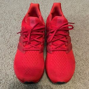 Gently worn adidas Ultra Boost. Excellent condition.